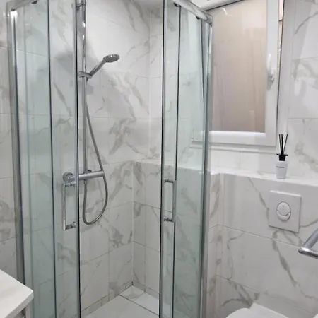 アパート Hypercentre